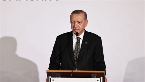 C­u­m­h­u­r­b­a­ş­k­a­n­ı­ ­E­r­d­o­ğ­a­n­:­ ­T­ü­r­k­i­y­e­­n­i­n­ ­c­ö­m­e­r­t­l­i­ğ­i­ ­p­e­k­ ­ç­o­k­ ­y­e­r­d­e­ ­o­y­u­n­ ­d­e­ğ­i­ş­t­i­r­i­c­i­ ­i­ş­l­e­v­ ­g­ö­r­m­ü­ş­t­ü­r­